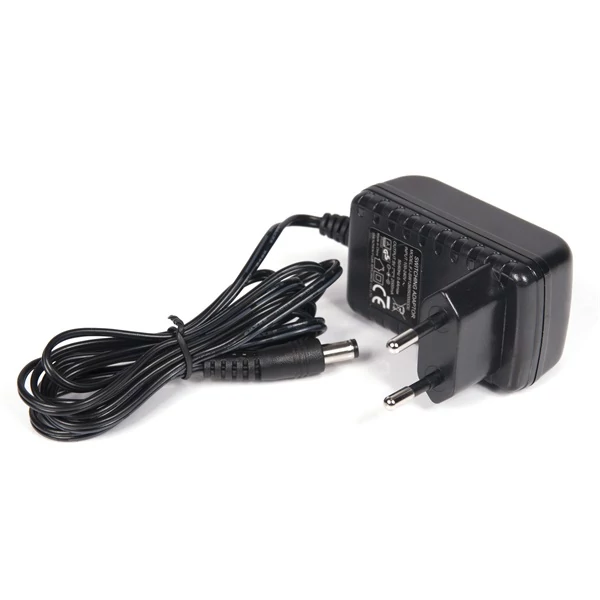 Club 3D Switch - CSV-1370 (HDMI 2.0, 4K60HZ, 4 Port, IR távvezérlővel)